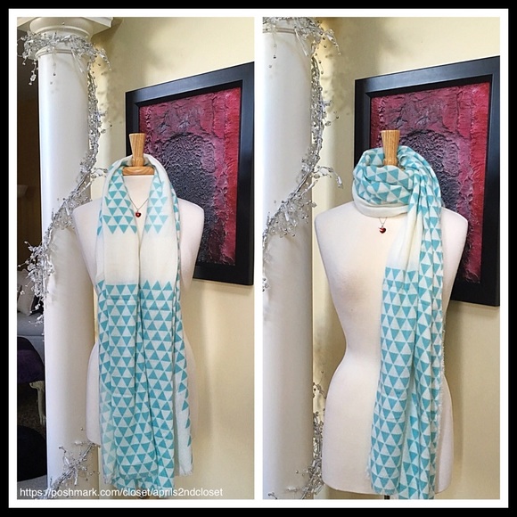 LONG TURQUOISE WHITE WRAP CAPE BLANKET SCARF - Picture 3 of 8